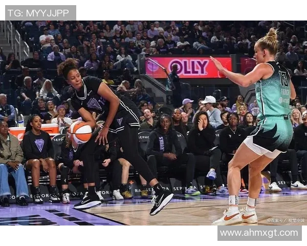 丹尼斯施罗德的篮球之路：从德国新星到NBA明星的成长历程